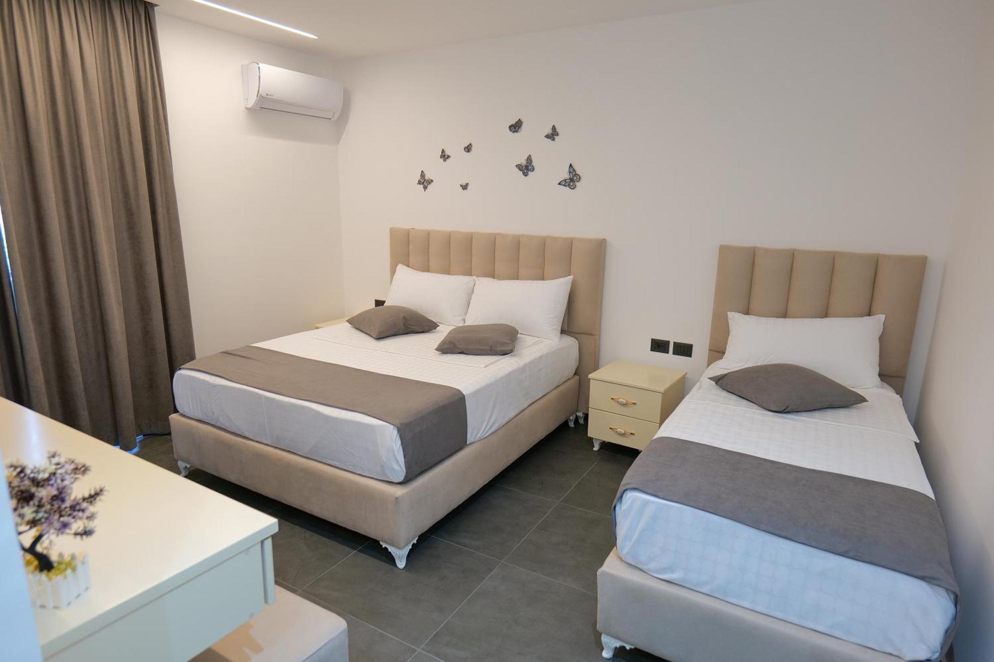 Hotel Celaj Vlora Kültér fotó