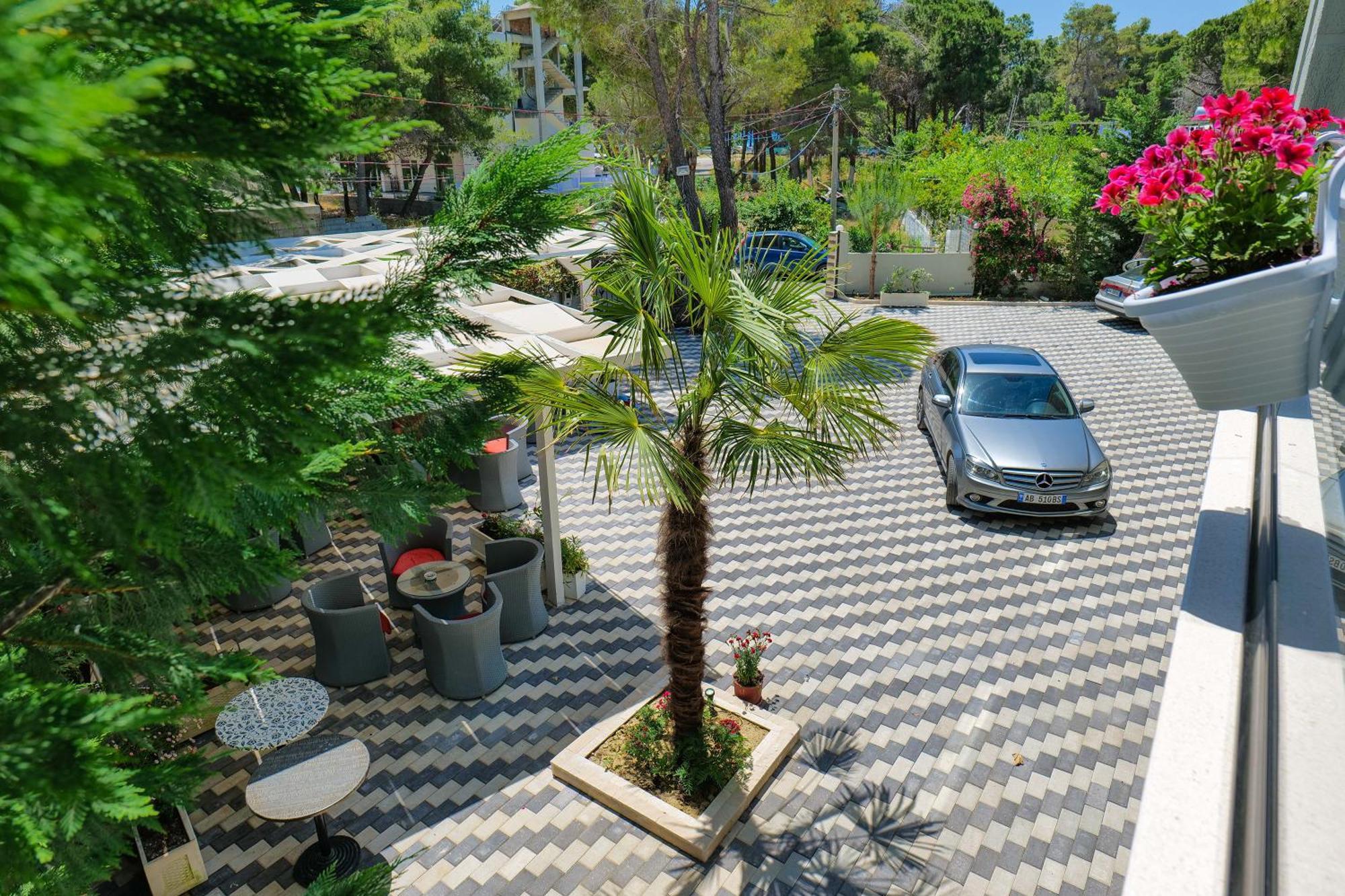 Hotel Celaj Vlora Kültér fotó
